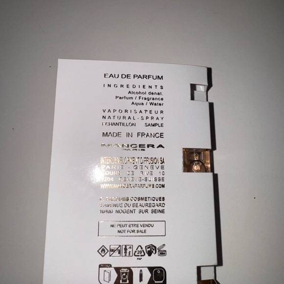 Dior Beauty Holiday Zip Around Cosmetic Bag w/ Samples - Picture 7 of 11